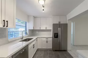 1631 SW 21st St, Miami, FL 33145 - Photo 10