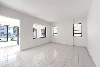 1631 SW 21st St, Miami, FL 33145 - Photo 20