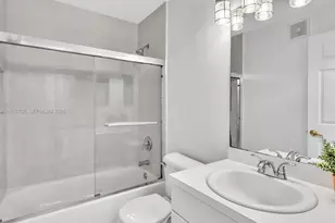 2237 NW 171st Terrace, Pembroke Pines, FL 33028 - Photo 36