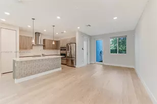 6675 NW 102nd Path, Doral, FL 33178 - Photo 6