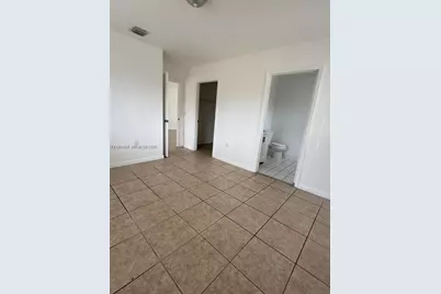 2155 NW 64th St #2155, Miami, FL 33147 - Photo 6