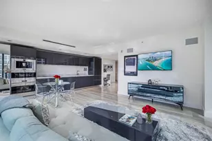 1451 Brickell Ave, Miami, FL 33131 - Photo 10