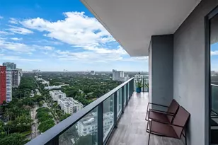 1451 Brickell Ave, Miami, FL 33131 - Photo 22