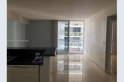 5085 NW 7th St #811, Miami, FL 33126 - Photo 2