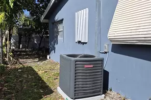 1711 NW 27th Terrace, Fort Lauderdale, FL 33311 - Photo 20
