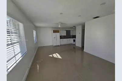 17240 NW 52nd Ave, Miami Gardens, FL 33055 - Photo 4