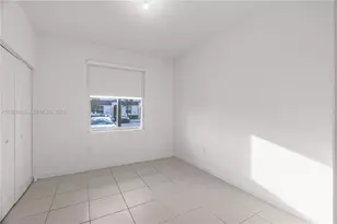 12307 NW 23rd Ct, Miami, FL 33167 - Photo 6