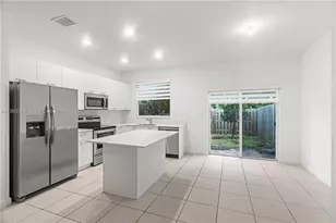 12307 NW 23rd Ct, Miami, FL 33167 - Photo 12