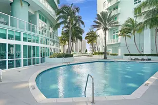 1900 N Bayshore Dr, Miami, FL 33132 - Photo 32