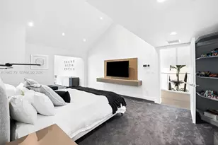 1961 S Oak Haven Cir, Miami, FL 33179 - Photo 26