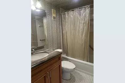 1200 Saint Charles Pl #PH7, Pembroke Pines, FL 33026 - Photo 8