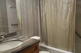 1200 St Charles Pl, Pembroke Pines, FL 33026 - Photo 8