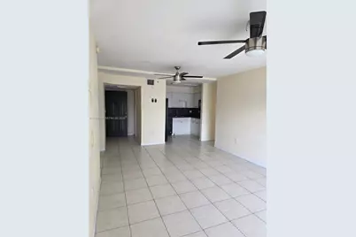 650 Palm Ave #2-B6, Hialeah, FL 33010 - Photo 2