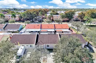 940 NE 13th Ave, Homestead, FL 33033 - Photo 4