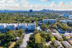 729 NE 85th St, Miami, FL 33138 - Photo 1