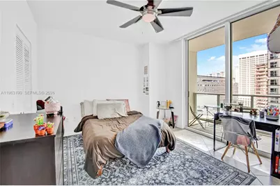 300 S Biscayne Blvd #T-1405, Miami, FL 33131 - Photo 12