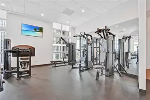 300 S Biscayne Blvd, Miami, FL 33131 - Photo 28