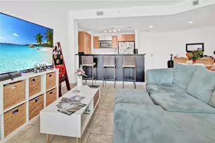 300 S Biscayne Blvd, Miami, FL 33131 - Photo 4