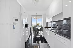 19500 Turnberry Way, Aventura, FL 33180 - Photo 10