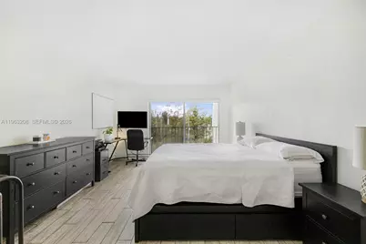 7801 NE 4th Ct #304, Miami, FL 33138 - Photo 16