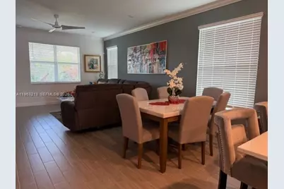 797 SE Bloomfield Rd, Port Saint Lucie, FL 34984 - Photo 8