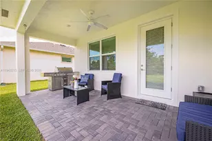 797 SE Bloomfield Rd, Port Saint Lucie, FL 34984 - Photo 26