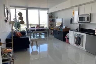 92 SW 3rd St, Miami, FL 33130 - Photo 2