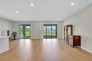 640 SE Villandry Way, Port Saint Lucie, FL 34984 - Photo 4