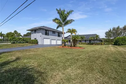 14651 SW 16th St, Davie, FL 33325 - Photo 10