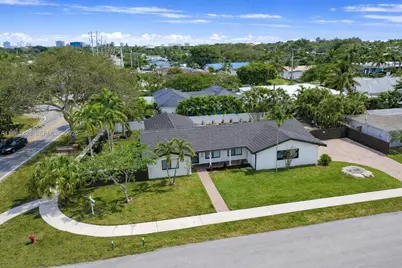 6020 NE 18th Ter, Fort Lauderdale, FL 33308 - Photo 2
