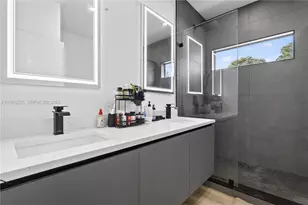 913 NE 15th St, Fort Lauderdale, FL 33304 - Photo 28