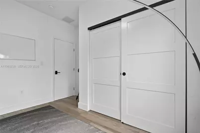 913 NE 15th St, Fort Lauderdale, FL 33304 - Photo 38