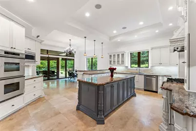 11111 Killian Park Rd, Pinecrest, FL 33156 - Photo 16