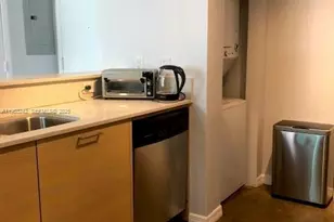 350 NE 24th St, Miami, FL 33137 - Photo 8