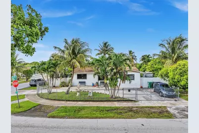14902 SW 297th Ter, Homestead, FL 33033 - Photo 1