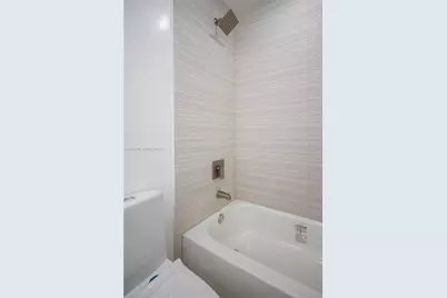 17911 NW 68th Ave #M206, Hialeah, FL 33015 - Photo 22