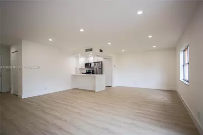 17911 NW 68th Ave #M206, Hialeah, FL 33015 - Photo 1