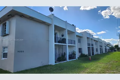 9000 SW 24th St #14C, Miami, FL 33165 - Photo 1