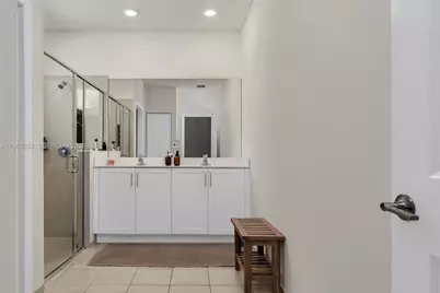 2597 SE 2nd St, Homestead, FL 33033 - Photo 30