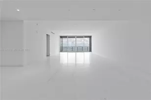 300 Biscayne Blvd Way, Miami, FL 33131 - Photo 12