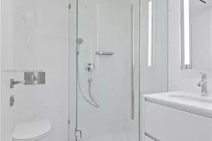 300 Biscayne Blvd Way, Miami, FL 33131 - Photo 34