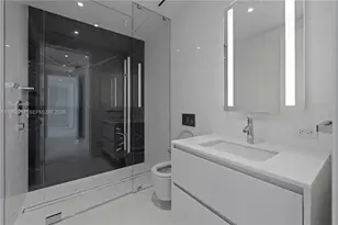 300 Biscayne Blvd Way, Miami, FL 33131 - Photo 18