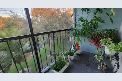 1785 N Andrews Sq #308E, Fort Lauderdale, FL 33311 - Photo 10