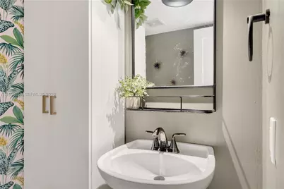 3214 W Trade Ave #III-5, Miami, FL 33133 - Photo 18