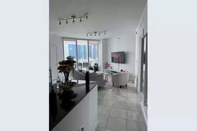 350 S Miami Ave #3006, Miami, FL 33130 - Photo 4