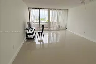 3505 S Ocean Dr, Hollywood, FL 33019 - Photo 8