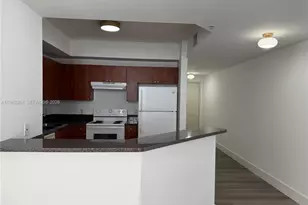 115 SW 11th St, Miami, FL 33130 - Photo 4