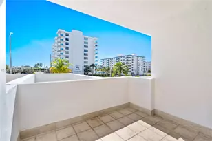 1410 S Ocean Dr, Hollywood, FL 33019 - Photo 1