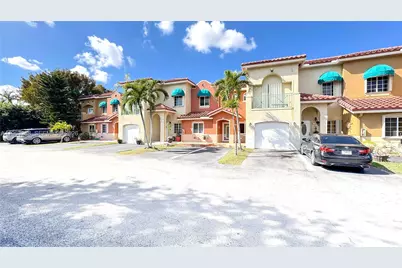 17360 NW 69th Ct #204, Hialeah, FL 33015 - Photo 2