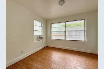 6830 Harding Ave #1, Miami Beach, FL 33141 - Photo 10